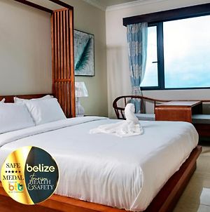 Golden Bay Belize Hotel Πόλη του Μπελίζ Exterior photo