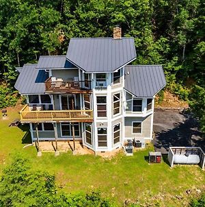 Beautiful Mountain Views And Privacy. Minutes To Downtown Gatlinburg And National Park Βίλα Exterior photo