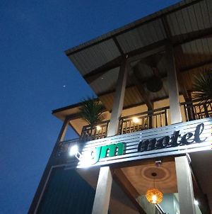 Gm Motel Kuah Exterior photo
