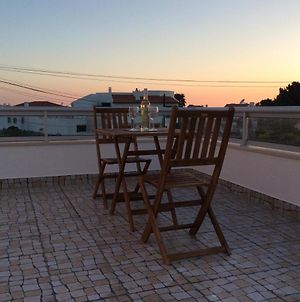 Casa Das Ondas - Praia Do Norte Bed and Breakfast Ναζαρέ Exterior photo