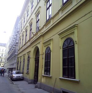 Operahouse Rooms Βουδαπέστη Exterior photo
