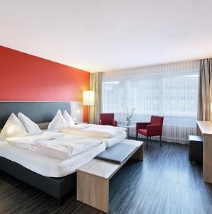 B-Smart Hotel Schonenwerd Άαραου Room photo
