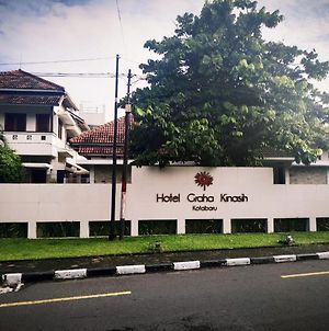 Hotel Graha Kinasih Kotabaru Γιογκιακάρτα Exterior photo