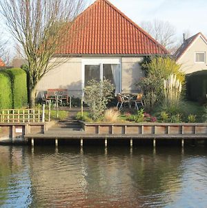 Detached Bungalow With Dishwasher, At The Water Βίλα Medemblik Exterior photo