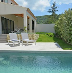Wonderful Villa In Malauc Ne With Swimming Pool Malaucène Exterior photo