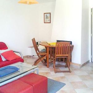 Appartement De 2 Chambres A Saint Cyr Sur Mer A 250 M De La Plage Avec Jardin Clos Et Wifi Exterior photo