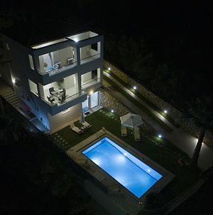 Villa Minos Plaka Exterior photo