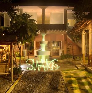 Smak'S Hotel Bantayan Island Exterior photo