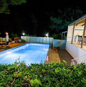 Sani Seaside Luxury - Villa Danai Private Pool Exterior photo
