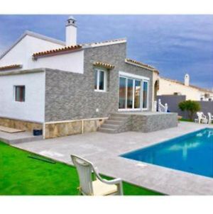 Modern Detached 2 Bed 2 Bath Villa With Private Pool Close To All Amenities Villamartin  Exterior photo