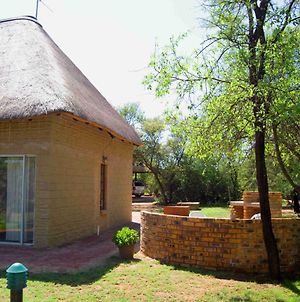 Suzie'S Loft - Nude - Suneden Family Naturist Resort Pretoria-Noord Exterior photo