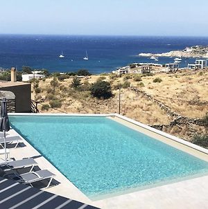 Modern Home With 2 Apartments, A Swimming Pool And Sea View, In The Area Of Koundouros Ioulis Exterior photo