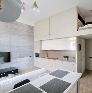 Standard Apartment By Hi5 - Gellert Spa Area Βουδαπέστη Exterior photo