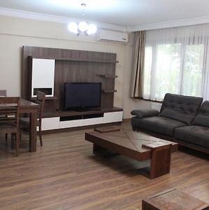 Bedir Comfortable Apartment 120M To Taksim Square Κωνσταντινούπολη Exterior photo