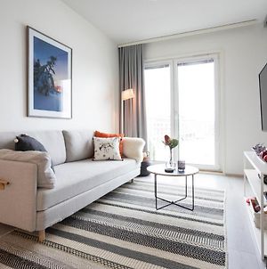 Tuomas' Luxurious Suites, Hilla Ροβανιέμι Exterior photo