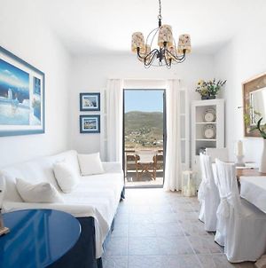 Beautiful House For 3 People With Amazing View Βίλα Πάρος Exterior photo