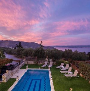 Sea View Villa Manolis With Private Pool Near The Beach Καλύβες Exterior photo