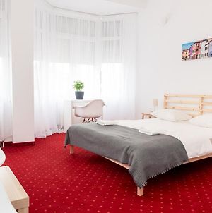 Bao Apartament & Rooms Oradea Exterior photo