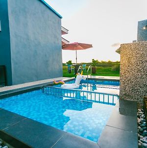 The Luxury Villa -Private Pool- Pantai Cenang  Exterior photo
