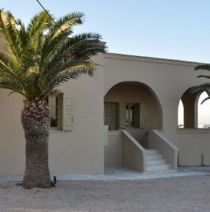 Olive Villa, New Renovation, Entire House Καμάρι Exterior photo