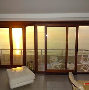 Luxury App, Frontal Sea View + South Terrace + Garage Διαμέρισμα Middelkerke Exterior photo