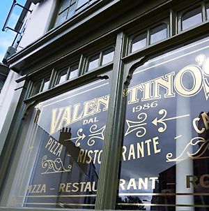 Valentino S Restaurant With Rooms Ρίπον Exterior photo