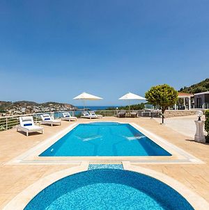 Promitheas Villa, Sea Side Resort, By Thinkvilla Βλυχάδα Exterior photo