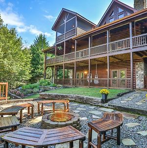 Chateau Relaxeau Breathtaking Spacious Mountain Home On Paved Road Mineral Bluff Exterior photo