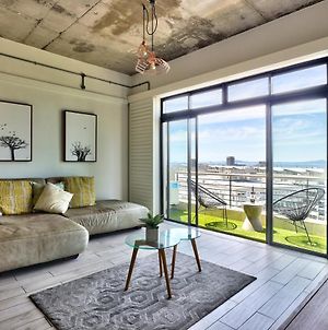 Stylish Apartment With Atlantic Ocean Views! Κέιπ Τάουν Exterior photo