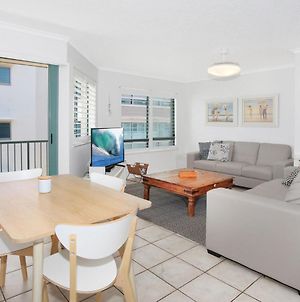 Harbour View 9 Bright And Beachy Walk Up Three Bedroom Apartment With Private Rooftop Mooloolaba Exterior photo