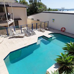 Kallaroo Great House With Views Pool Wi Fi And Aircon Corlette Exterior photo