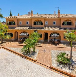 Villa Norcas Grande - Excellent Location - Pool Table, Table Tennis, Heated Pool, Large Villa For Big Groups Gale  Exterior photo