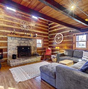 Cozy Log Cabin 6 Mi To Great Smoky Mtns Np! Βίλα Townsend Exterior photo