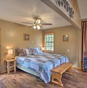 Peaceful Wild Rose Cabin With Private Hot Tub! Βίλα Broken Bow Exterior photo