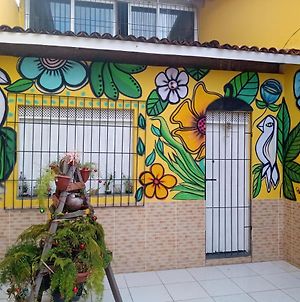 Hostel Familiar Costa Dos Milagres Ilhéus Exterior photo