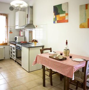 Cheap Apartment In The Old Village Colle Val D'Elsa Exterior photo