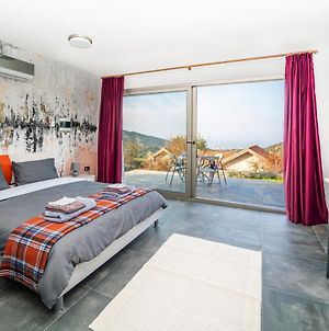 Chardonnay Guest Studio Rooms With Great View For Nature Lovers Κερύνεια Exterior photo