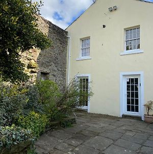 Robinsons Cottage, Central And Quiet Cockermouth Exterior photo