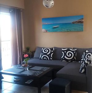 Cozy Apartment In Greece Φλογητά Exterior photo
