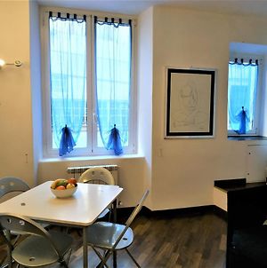 Casaviva - Grazioso Mini-Appartamento Nel Cuore Di Genova Exterior photo