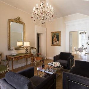 Gmarconi Suites Καμπομπάσο Exterior photo