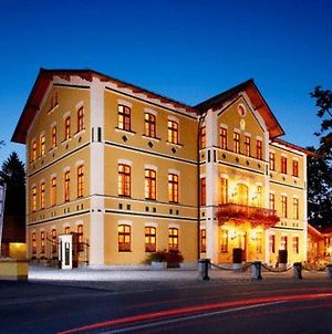Hotel & Restaurant Waldschloss Πασάου Exterior photo