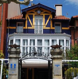 Casa De Marinos Uribekosta Ξενοδοχείο Plentzia Exterior photo