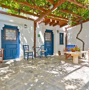 Venetiko Apartments Naxos City Exterior photo