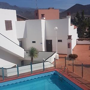 Beach 400Mtr, Top Of Mountain With Spectacular Surround View 200Mtr Los Cristianos  Exterior photo
