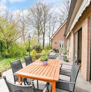 Spacious Holiday Home Close To The Efteling In Nieuwkuijk With Terrace Exterior photo