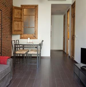 2-Bedroom Apartment Near Sagrada Familia Βαρκελώνη Exterior photo