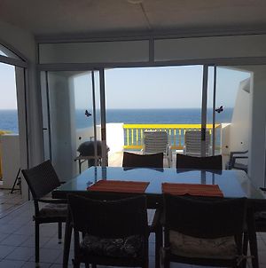 Ballito 69 Perissa Santorini Sea View, Walk To Beach -Family Only Διαμέρισμα Exterior photo
