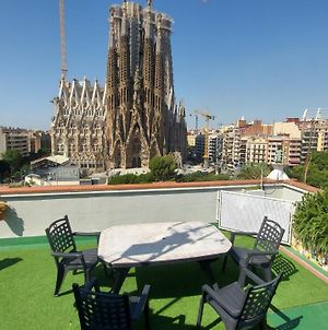Absolute Sagrada Familia Διαμέρισμα Βαρκελώνη Exterior photo