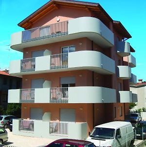 Ca' Mira Apartments Καόρλε Exterior photo